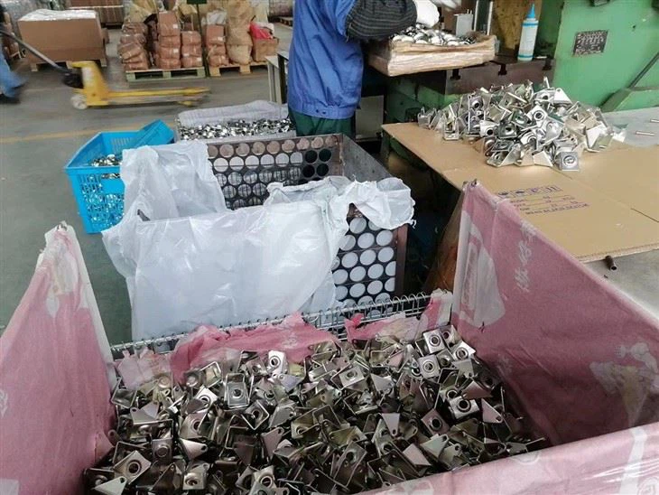 swivel pallet trailer wheels